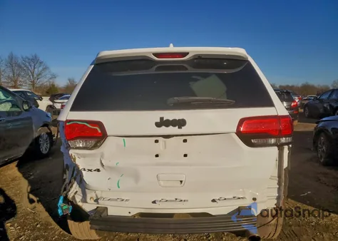 2018 Jeep Grand Cherokee Laredo из США, поврежденный, VIN 1C4RJFAG5JC391102